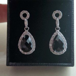 Very pretty Black Onyx and CZ Earrings- Gold Coast